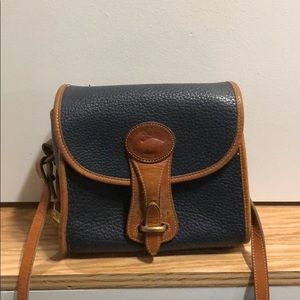 ✨LAST CHANCE!✨ Vintage Dooney & Bourke